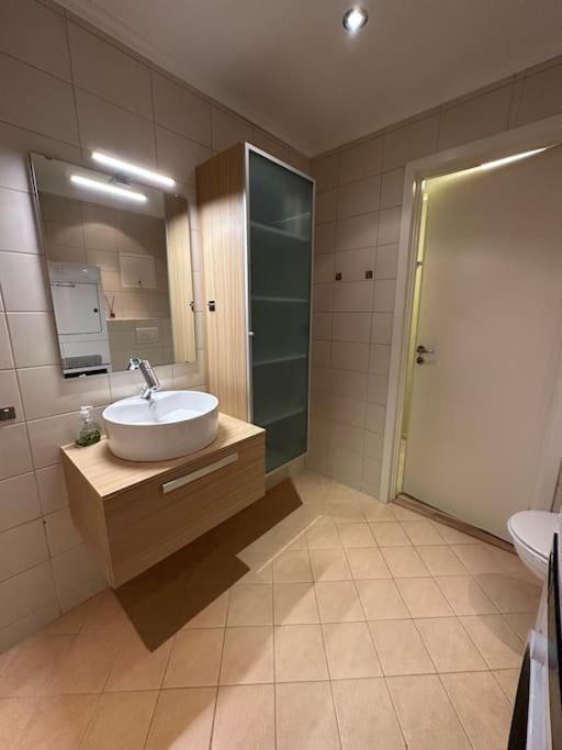 Fin Leilighet I Rolig Omrade I Trondheim Apartment Hoiset Luaran gambar